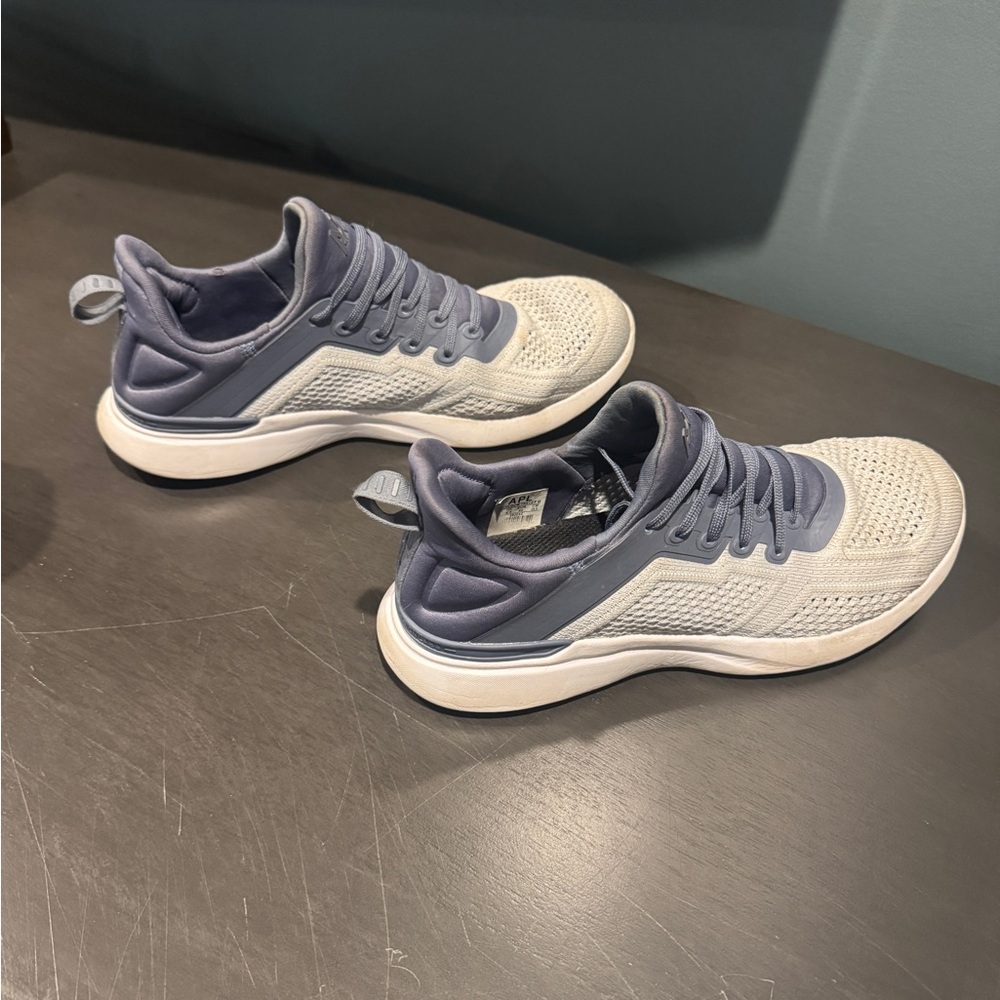 APL TechLoom Tracers